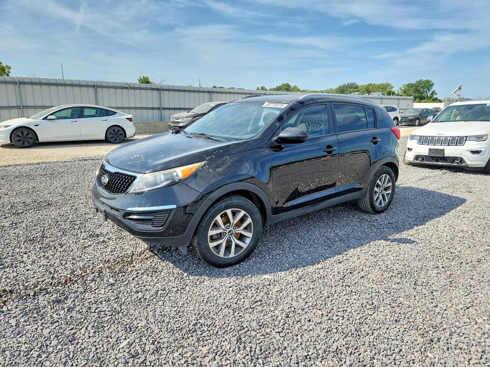 66770576 :رقم المزاد ، KNDPB3AC4G7797650 vin ، 2016 Kia Sportage مزاد بيع