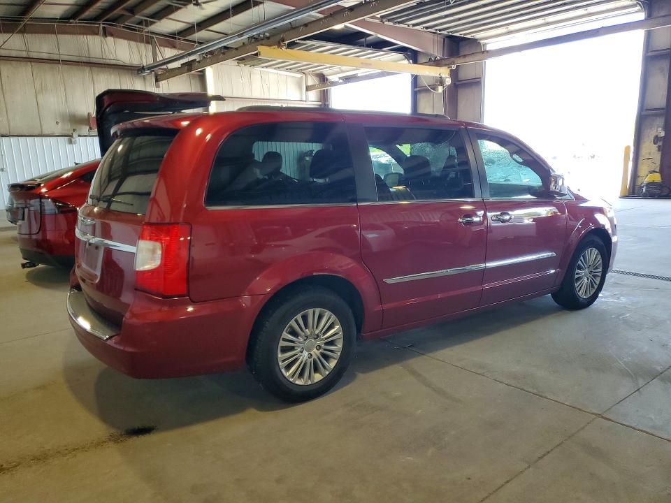 65904176 :رقم المزاد ، 2C4RC1CG7GR188495 vin ، 2016 Chrysler Town & Country مزاد بيع