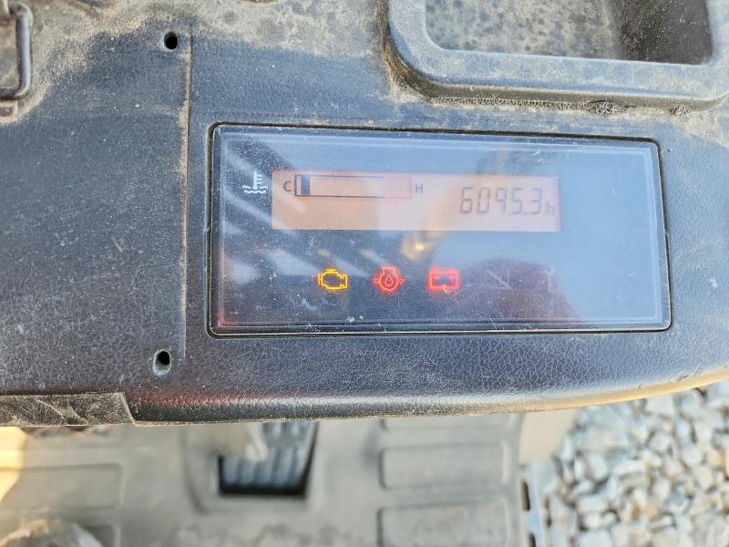 65414496 :رقم المزاد ، 8FGCU2078492 vin ، 2016 Toyt Forklift مزاد بيع