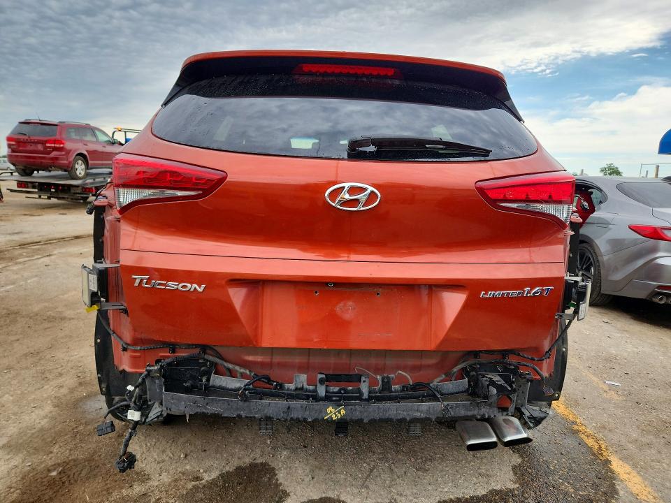 65705216 :رقم المزاد ، KM8J33A27HU315472 vin ، 2017 Hyundai Tucson مزاد بيع