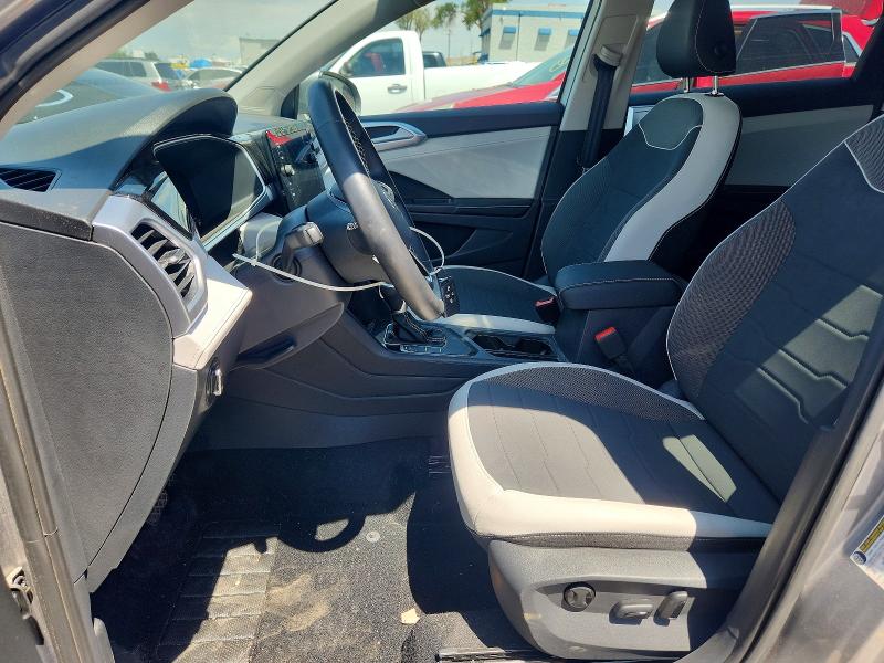 63722626 :رقم المزاد ، 3VVSC7B27SM009559 vin ، 2025 Volkswagen Taos مزاد بيع