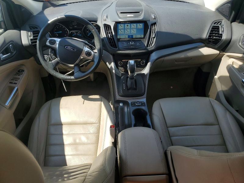 2016 Ford Escape მანქანა იყიდება აუქციონზე, vin: 1FMCU9GX7GUB42739, აუქციონის ნომერი: 65893686