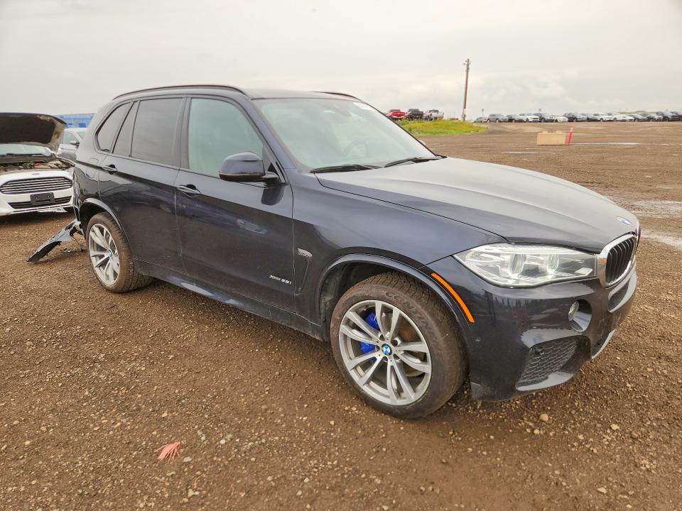 63670506 :رقم المزاد ، 5UXKR0C51J0X93878 vin ، 2018 Bmw X5 مزاد بيع