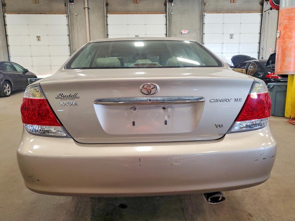 Продажа на аукционе авто 2006 Toyota Camry, vin: 4T1BF32K36U116684, номер лота: 61647066