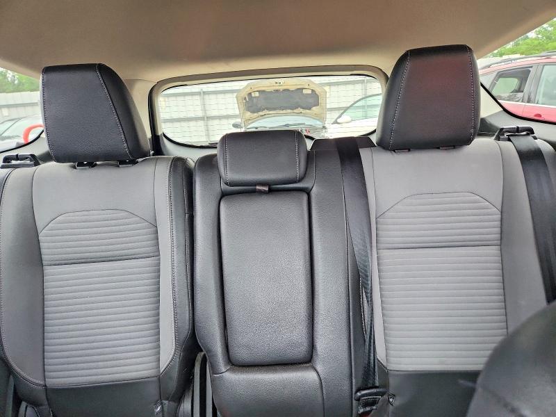 Продажа на аукционе авто 2017 Ford Escape, vin: 1FMCU0GD7HUD18336, номер лота: 64142236