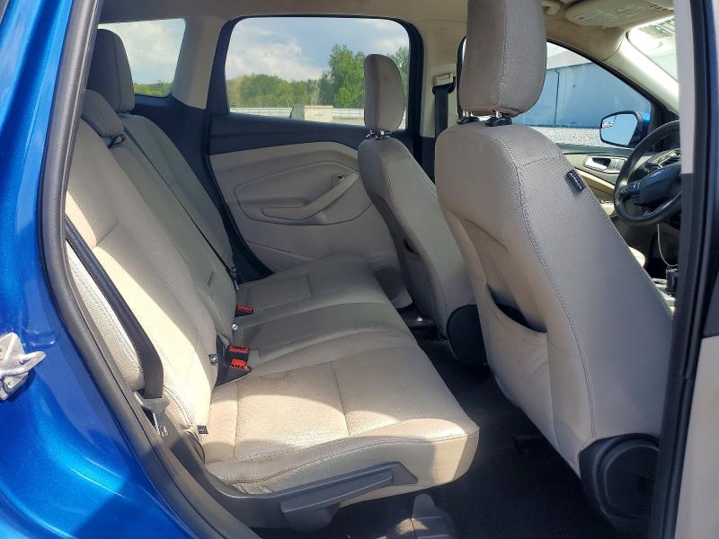 2019 Ford Escape მანქანა იყიდება აუქციონზე, vin: 1FMCU0GD3KUB30775, აუქციონის ნომერი: 67077776