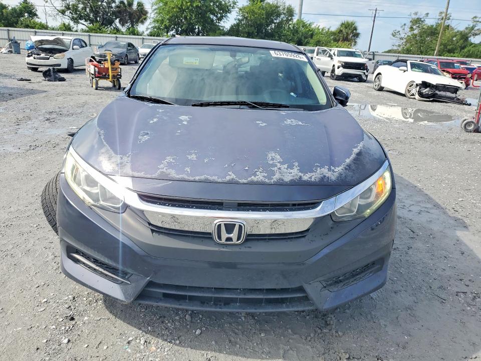 Продажа на аукционе авто 2018 Honda Civic, vin: 2HGFC2F70JH589342, номер лота: 63705926