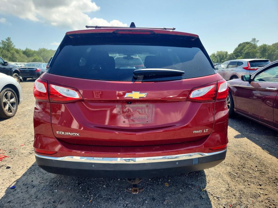 Продажа на аукционе авто 2018 Chevrolet Equinox, vin: 2GNAXSEVXJ6300645, номер лота: 63681776