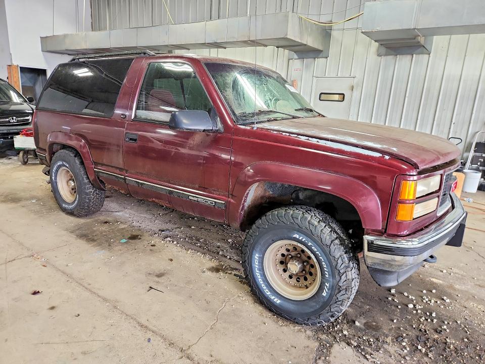 Продаж на аукціоні авто 1995 Gmc Yukon, vin: 1GKEK18K0SJ743870, номер лоту: 64607336