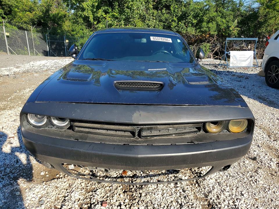 65378266 :رقم المزاد ، 2C3CDZFJ5MH610164 vin ، 2021 Dodge Challenger مزاد بيع