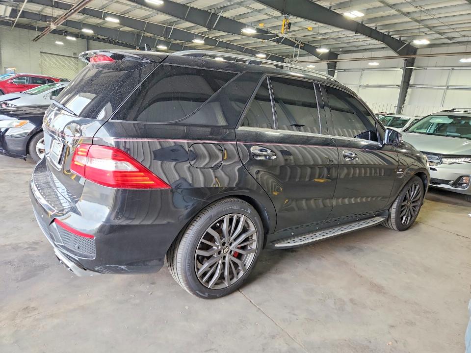 2014 Mercedes-benz Ml მანქანა იყიდება აუქციონზე, vin: 4JGDA7EB5EA349900, აუქციონის ნომერი: 65537956