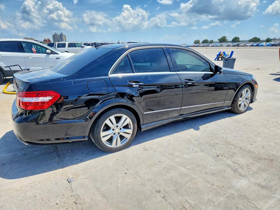 Продаж на аукціоні авто 2013 Mercedes-benz E, vin: WDDHF9FB6DA754525, номер лоту: 65807506