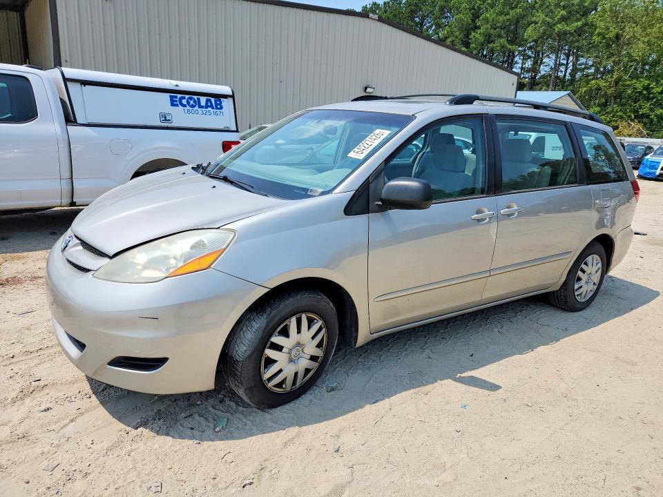 64227426 :رقم المزاد ، 5TDZK23C97S042208 vin ، 2007 Toyota Sienna مزاد بيع