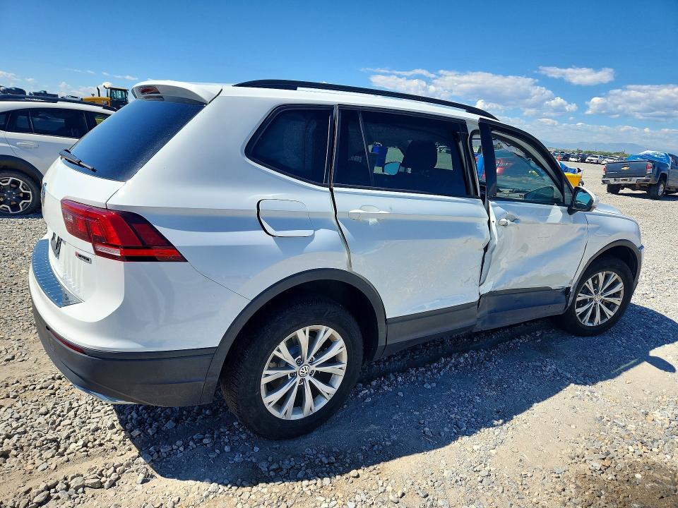 Продажа на аукционе авто 2019 Volkswagen Tiguan, vin: 3VV0B7AX8KM088831, номер лота: 65162036