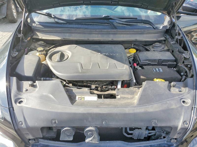 63707836 :رقم المزاد ، 1C4PJLDS7EW221883 vin ، 2014 Jeep Cherokee مزاد بيع