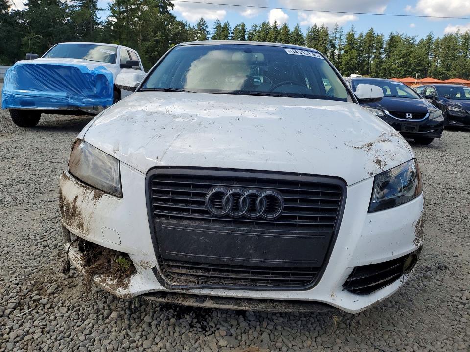 Aukcja sprzedaży 2011 Audi A3, vin: WAUKJAFM7BA026885, numer aukcji: 64513706