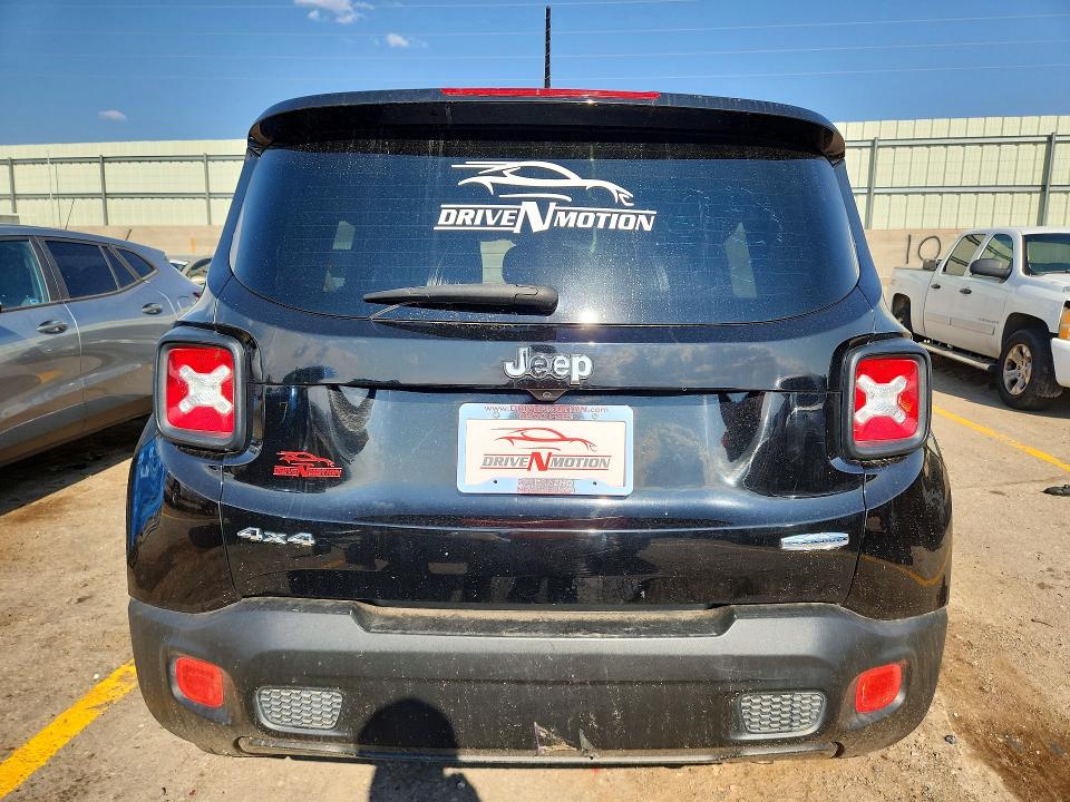 2017 Jeep Renegade მანქანა იყიდება აუქციონზე, vin: ZACCJBBBXHPF19082, აუქციონის ნომერი: 64393986