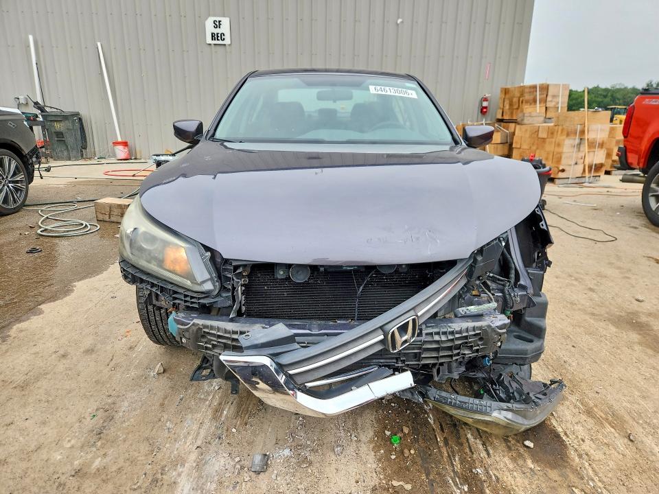 2015 Honda Accord მანქანა იყიდება აუქციონზე, vin: 1HGCR2F30FA222073, აუქციონის ნომერი: 64613006