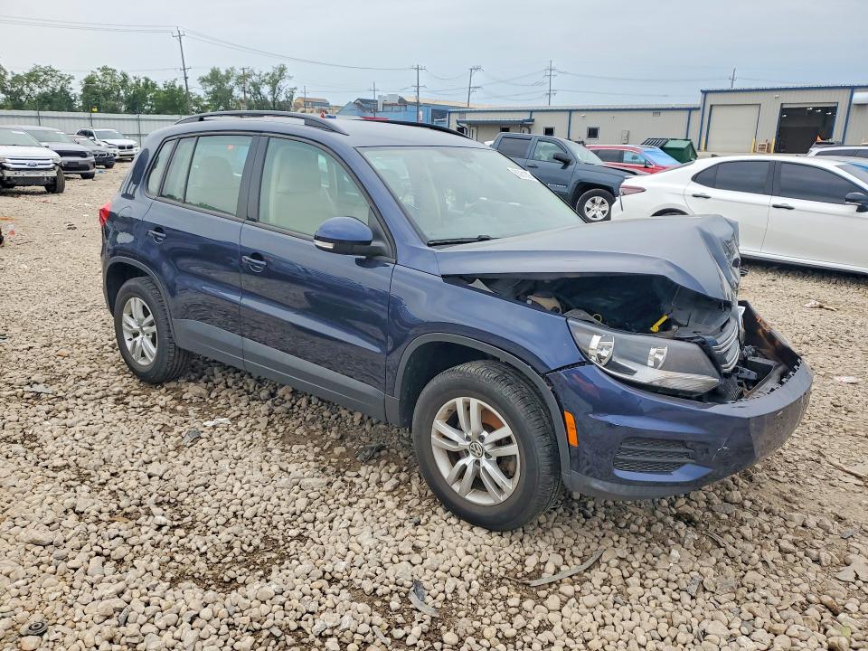 Aukcja sprzedaży 2016 Volkswagen Tiguan, vin: WVGAV7AX1GW005902, numer aukcji: 63921896