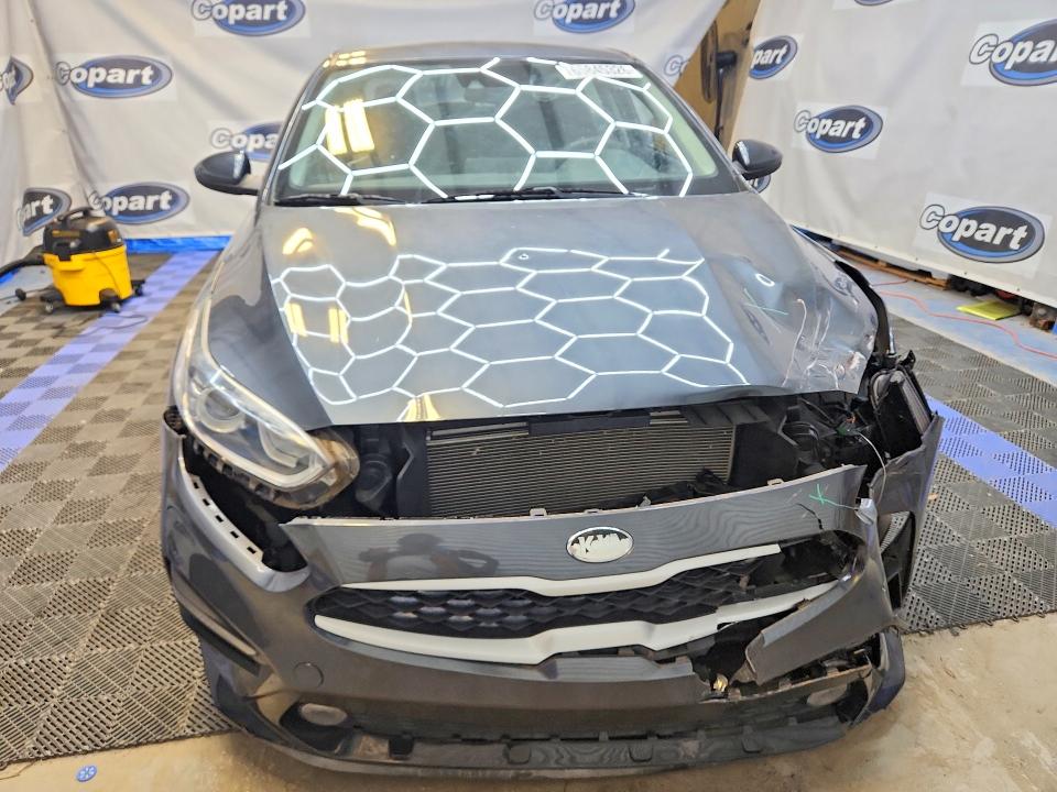 65845326 :رقم المزاد ، 3KPF24AD4KE121105 vin ، 2019 Kia Forte مزاد بيع