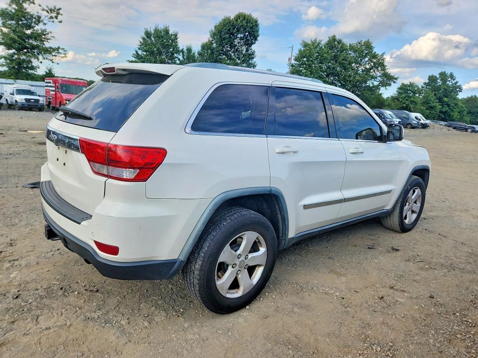 66827006 :رقم المزاد ، 1J4RR4GG7BC544448 vin ، 2011 Jeep Grand Cherokee مزاد بيع