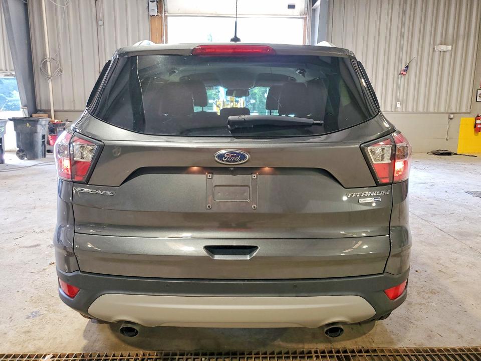 Продаж на аукціоні авто 2017 Ford Escape, vin: 1FMCU9J97HUB40212, номер лоту: 65452196