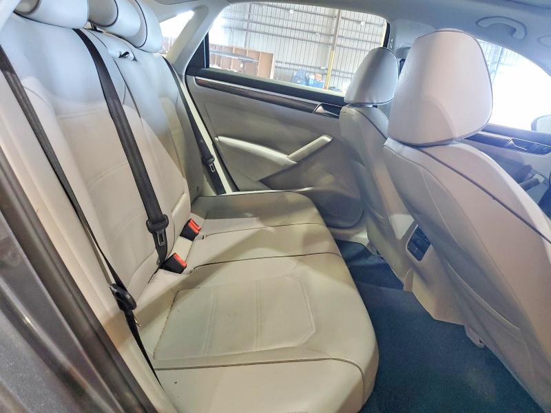 Aukcja sprzedaży 2017 Volkswagen Passat, vin: 1VWBT7A35HC007776, numer aukcji: 64893426