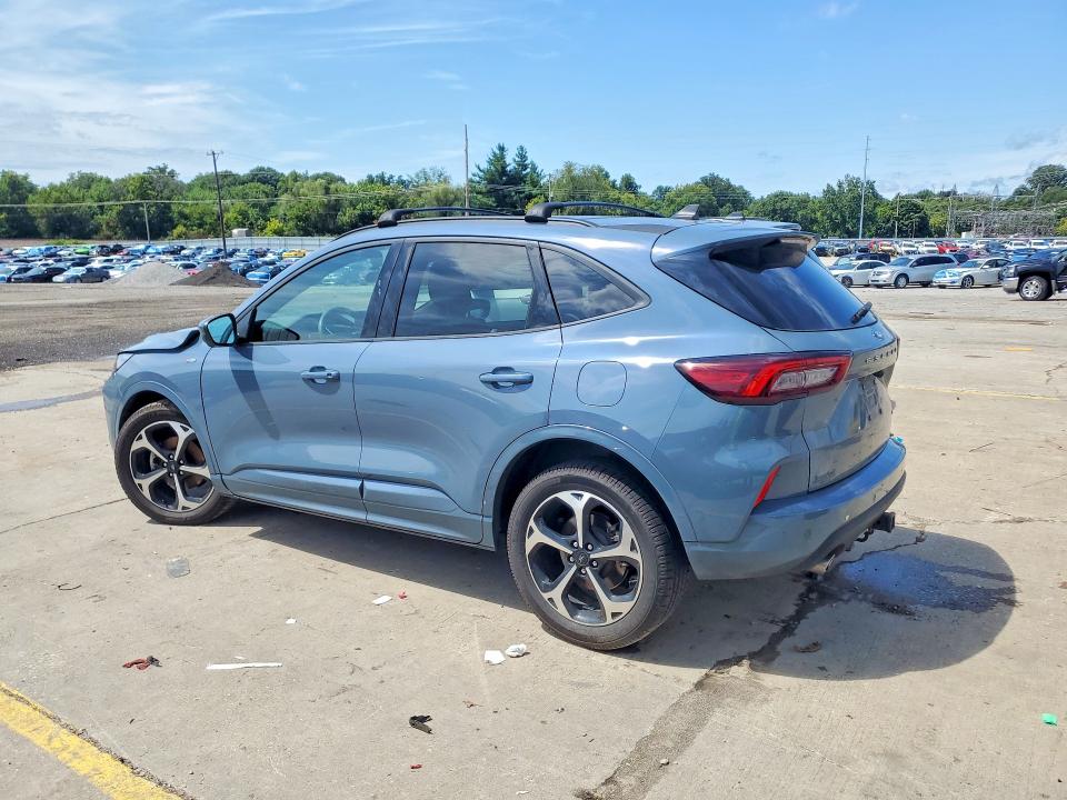 Продаж на аукціоні авто 2023 Ford Escape, vin: 1FMCU9NA3PUA77208, номер лоту: 65131816