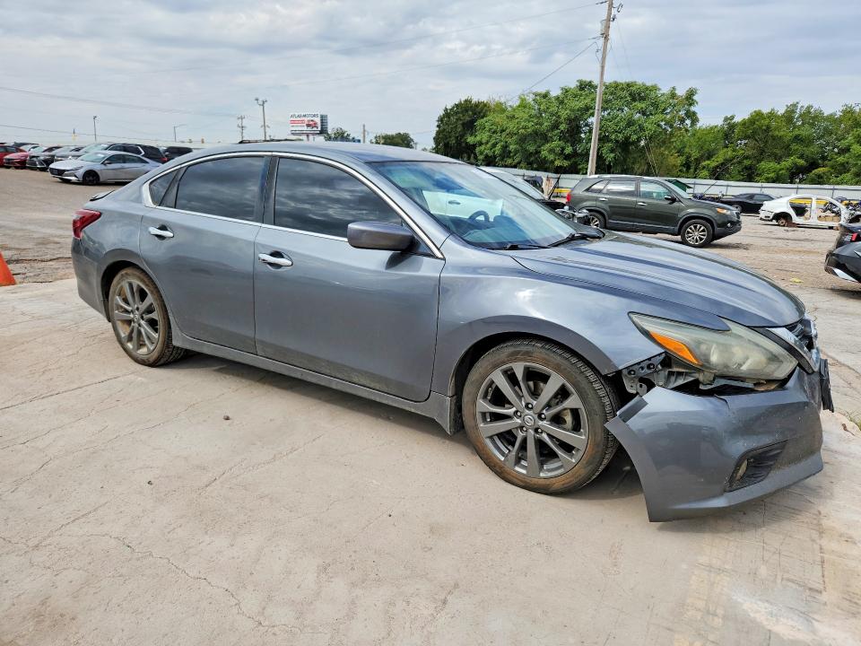 Продажа на аукционе авто 2018 Nissan Altima, vin: 1N4AL3AP0JC137678, номер лота: 66115786
