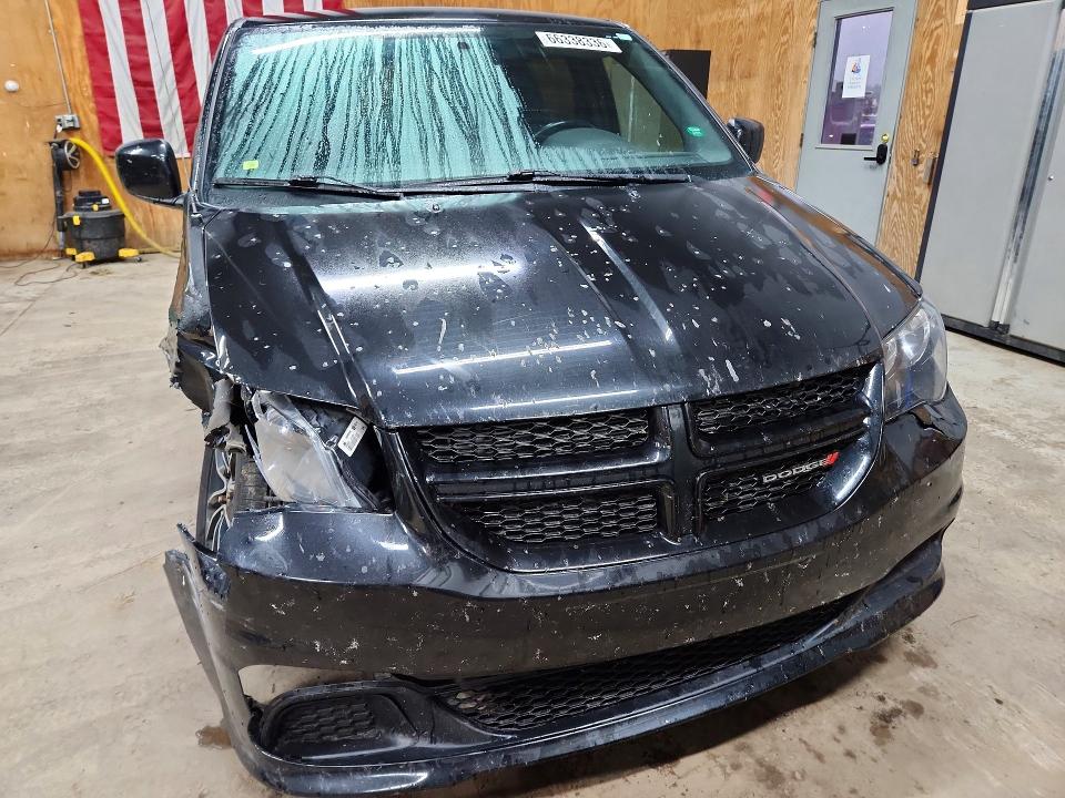 66338336 :رقم المزاد ، 2C4RDGBG7FR750718 vin ، 2015 Dodge Grand Caravan مزاد بيع