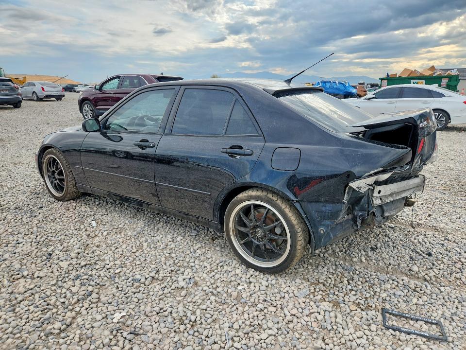 Продажа на аукционе авто 2001 Lexus Is, vin: JTHBD182610017524, номер лота: 64484646