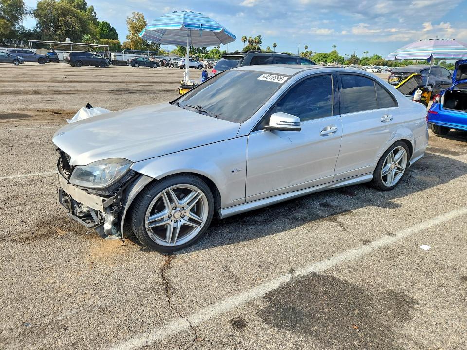 2012 Mercedes-benz C მანქანა იყიდება აუქციონზე, vin: WDDGF4HBXCA615864, აუქციონის ნომერი: 64518996