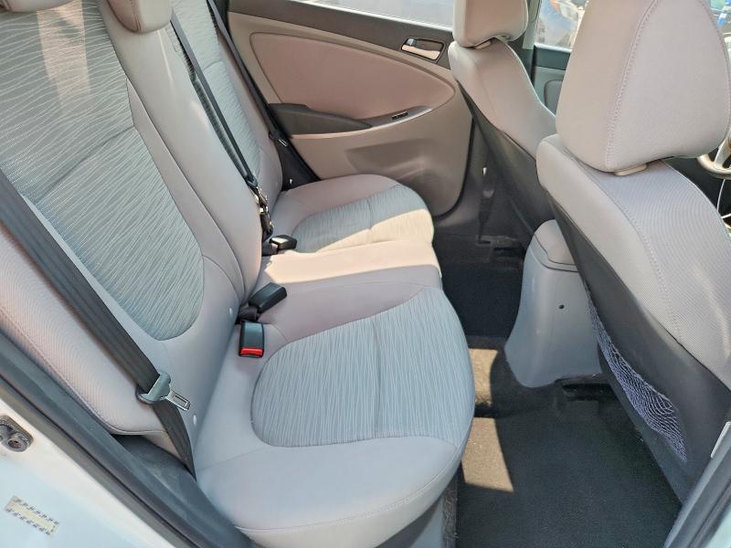 2015 Hyundai Accent მანქანა იყიდება აუქციონზე, vin: KMHCT4AE7FU916340, აუქციონის ნომერი: 63854326