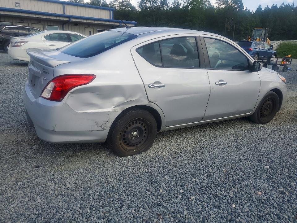 2017 Nissan Versa მანქანა იყიდება აუქციონზე, vin: 3N1CN7AP9HK431432, აუქციონის ნომერი: 63158036