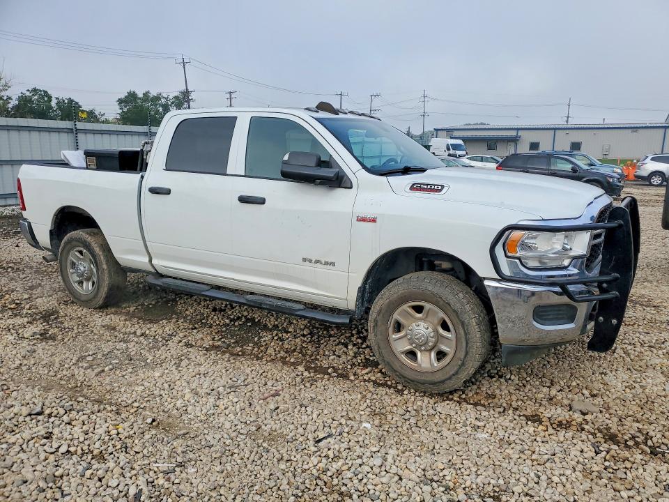 Продажа на аукционе авто 2022 Ram 2500, vin: 3C6UR5CJXNG367796, номер лота: 64295526