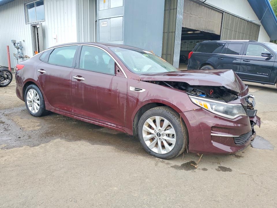 Продажа на аукционе авто 2017 Kia Optima, vin: 5XXGT4L35HG139960, номер лота: 66905096