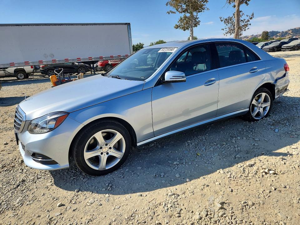 2015 Mercedes-benz E მანქანა იყიდება აუქციონზე, vin: WDDHF5KB2FB089750, აუქციონის ნომერი: 64226566