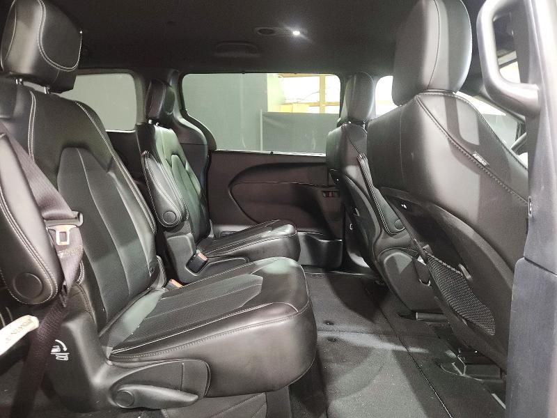 Auction sale of the 2025 Chrysler Pacifica, vin: 2C4RC1BG2SR556043, lot number: 63737306