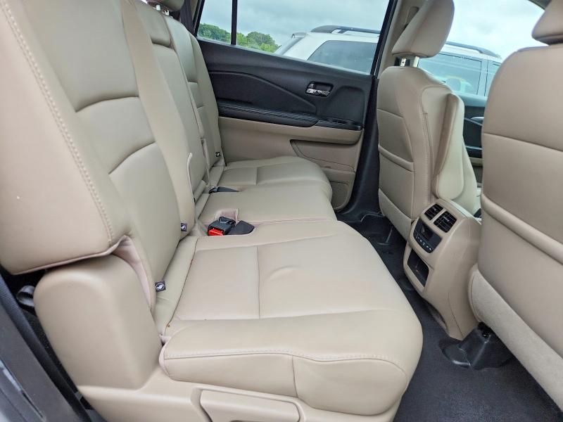 63586066 :رقم المزاد ، 5FNYF6H59GB108522 vin ، 2016 Honda Pilot مزاد بيع