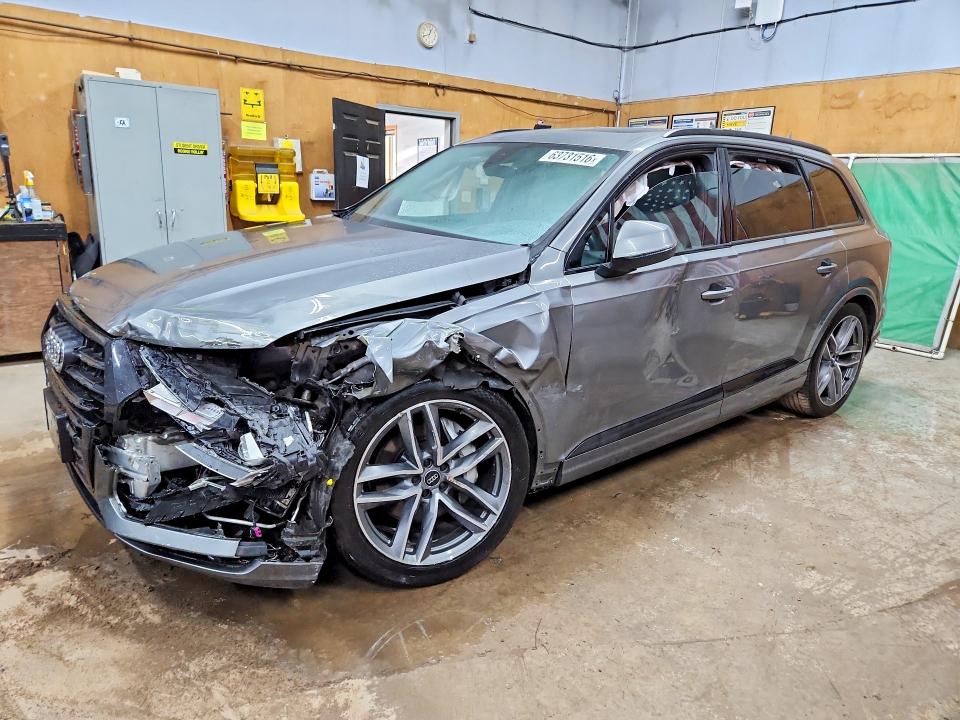 2018 Audi Q7 მანქანა იყიდება აუქციონზე, vin: WA1VAAF77JD023583, აუქციონის ნომერი: 63731516