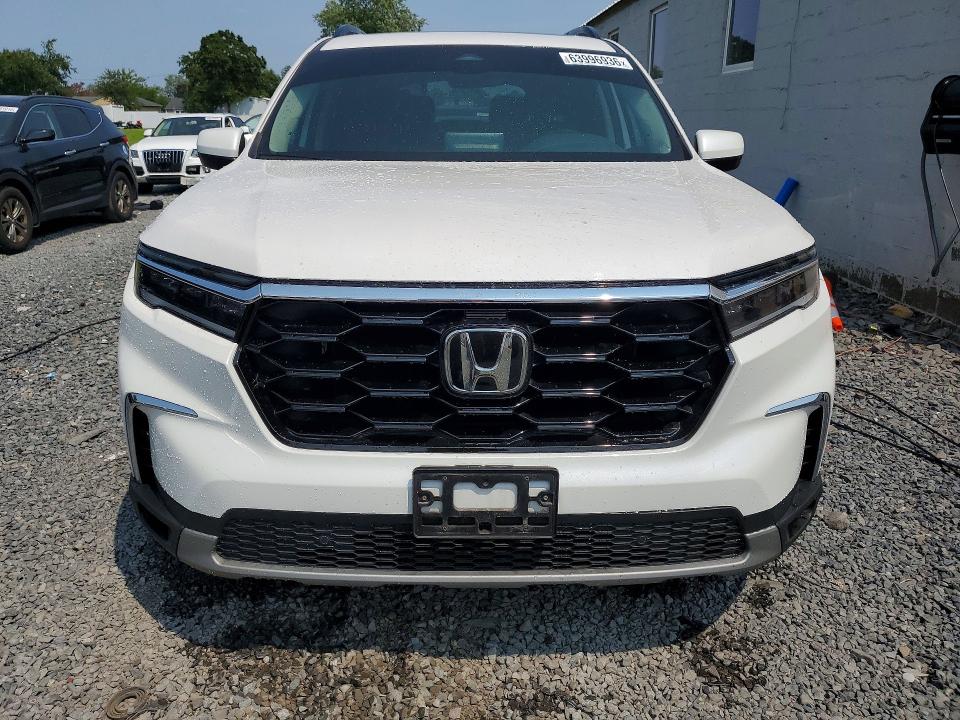63996936 :رقم المزاد ، 5FNYG1H77SB064126 vin ، 2025 Honda Pilot مزاد بيع