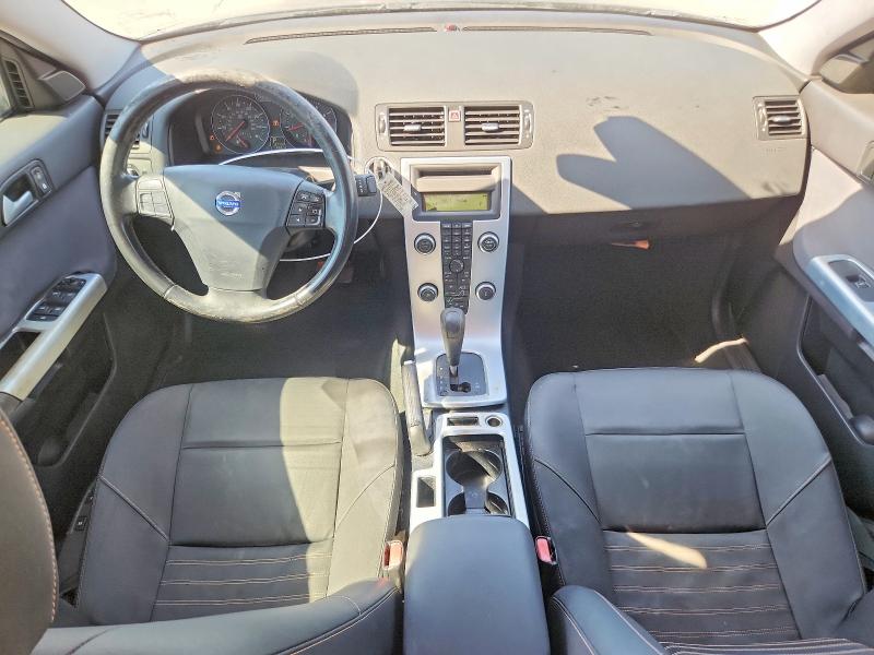 64564406 :رقم المزاد ، YV1672MS1B2549916 vin ، 2011 Volvo S40 مزاد بيع