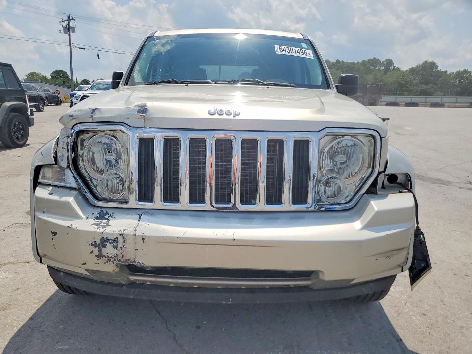 64301496 :رقم المزاد ، 1J8GN58K78W129924 vin ، 2008 Jeep Liberty مزاد بيع