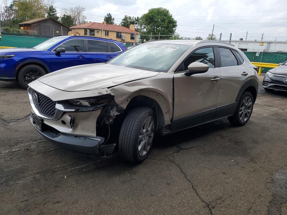64812446 :رقم المزاد ، 3MVDMBBM0PM501882 vin ، 2023 Mazda Cx-30 مزاد بيع