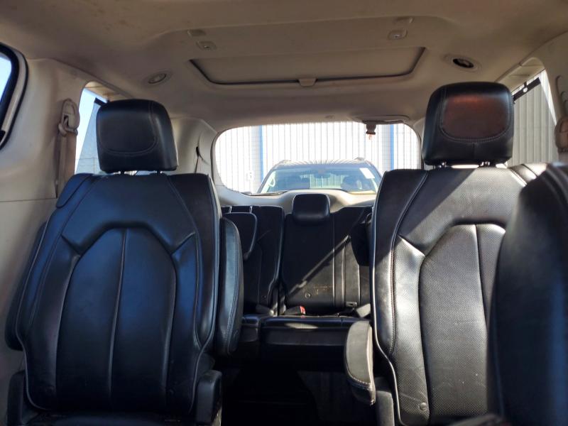 65480496 :رقم المزاد ، 2C4RC1GG3JR185305 vin ، 2018 Chrysler Pacifica مزاد بيع