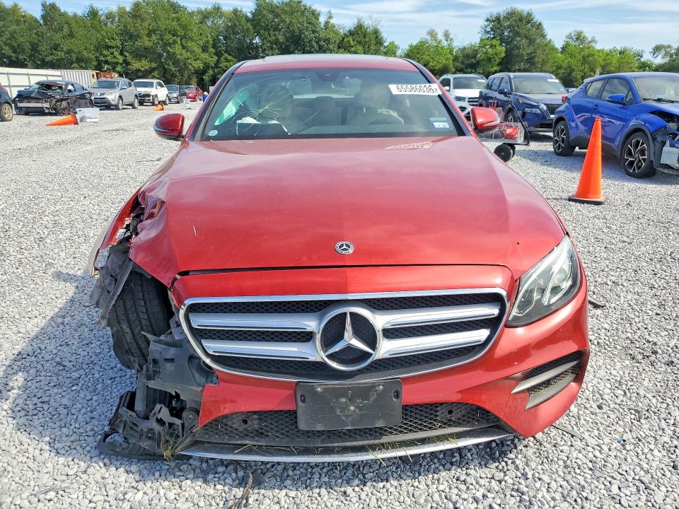 65586036 :رقم المزاد ، WDDZF4JB1JA487515 vin ، 2018 Mercedes-benz E مزاد بيع
