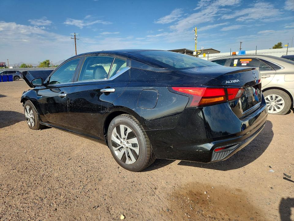 63406386 :رقم المزاد ، 1N4BL4BV6NN409703 vin ، 2022 Nissan Altima مزاد بيع