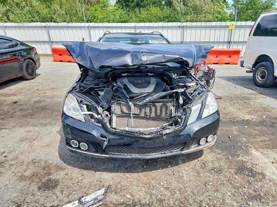 2011 Mercedes-benz E მანქანა იყიდება აუქციონზე, vin: WDDHH8HB3BA308220, აუქციონის ნომერი: 65415826