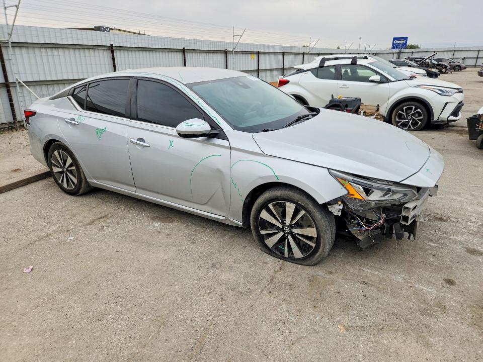 2022 Nissan Altima მანქანა იყიდება აუქციონზე, vin: 1N4BL4DV4NN325828, აუქციონის ნომერი: 66767356