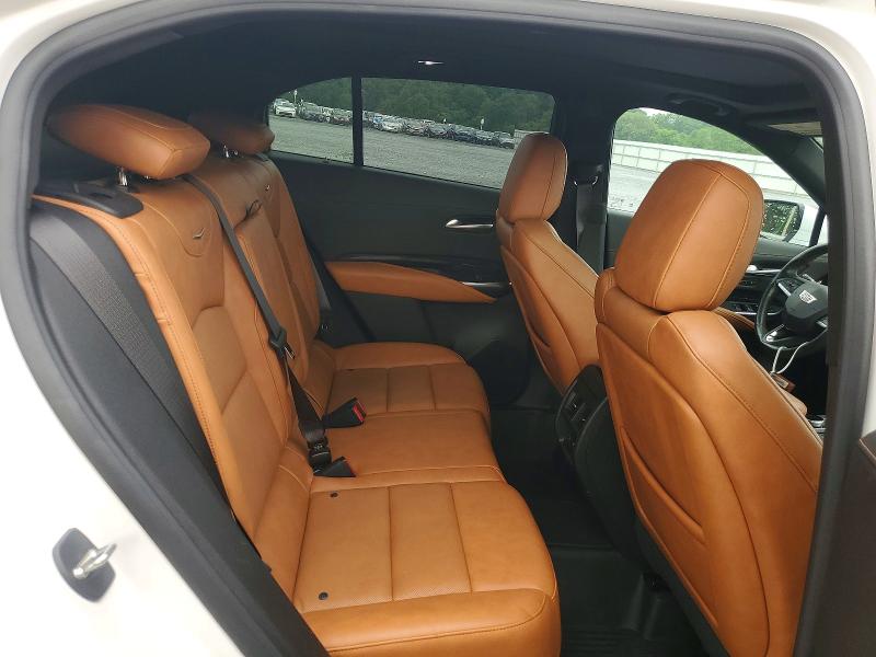63356456 :رقم المزاد ، 1GYFZCR45RF101787 vin ، 2024 Cadillac Xt4 مزاد بيع